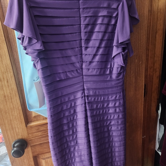 Adrianna Papell dress new - Picture 2 of 4